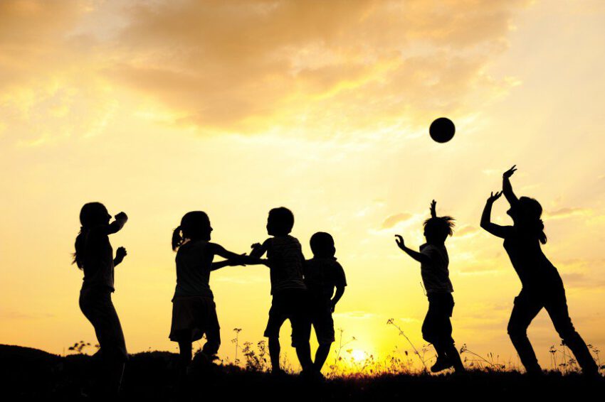 10 عادت سالم زندگی برای آموزش به کودکان