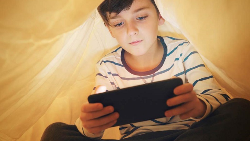 چرا نباید روی گوشی بچه ها فیلتر شکن و VPN نصب باشد؟